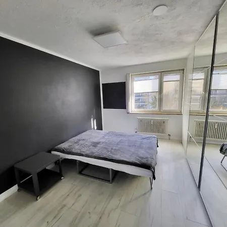 Messe, Airport, Outlet Metzingen *